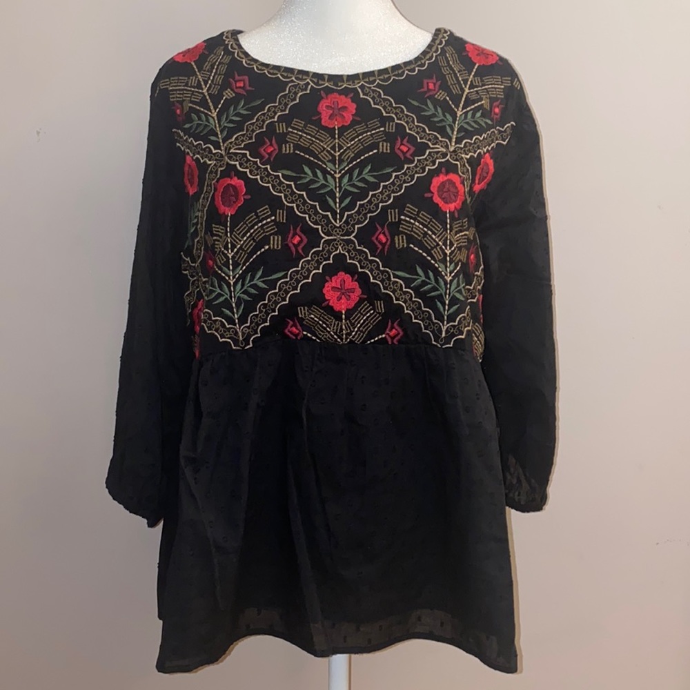 Francesca’s Miami Embroidered Back Baby Doll Boho Blouse